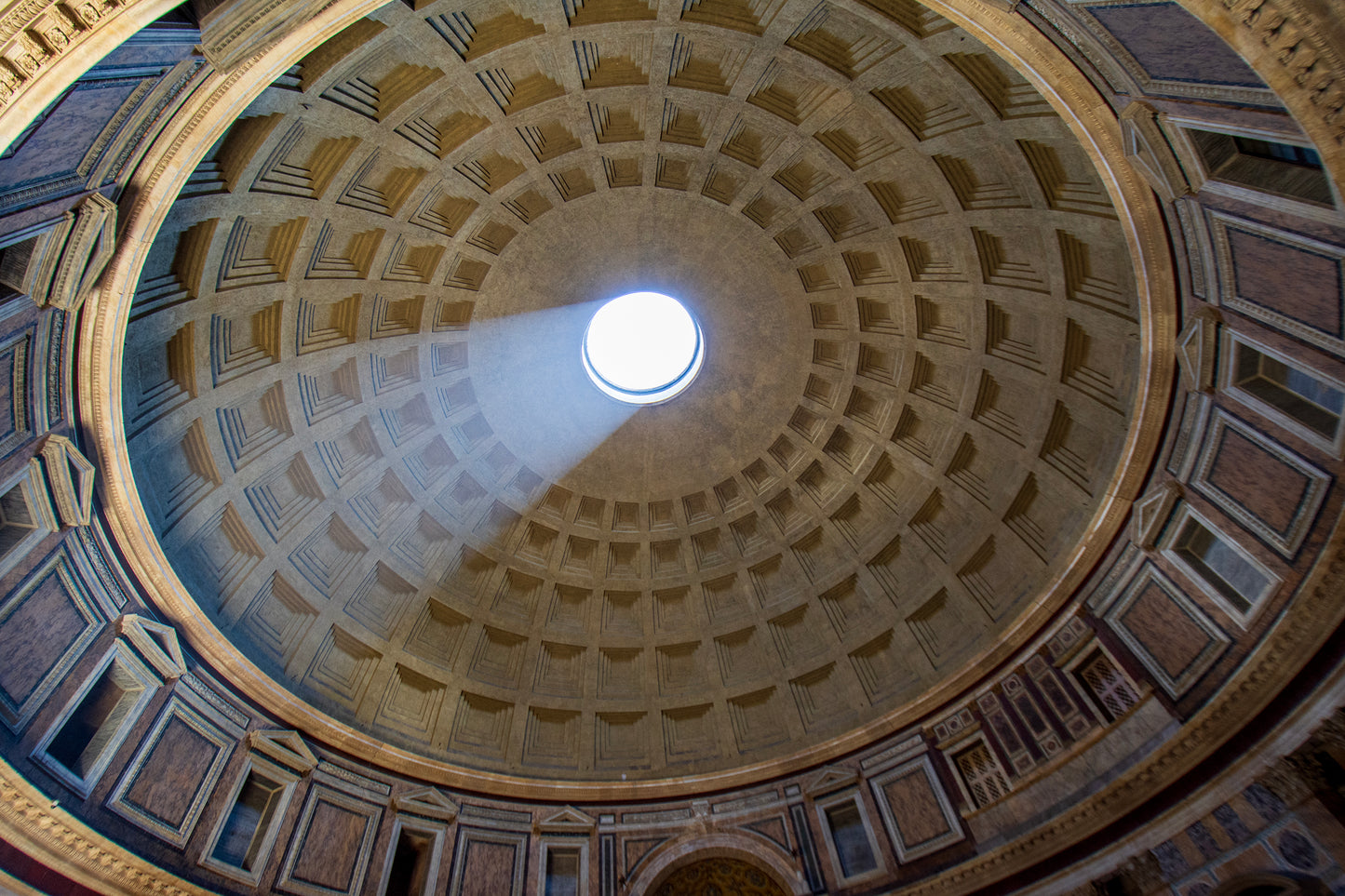 Pantheon Oculus