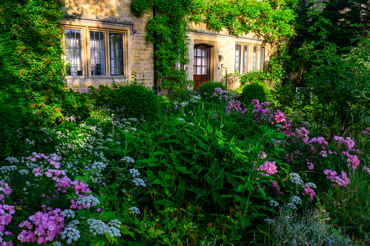 Bourton on the Water, England - Cottages in the Cotswolds