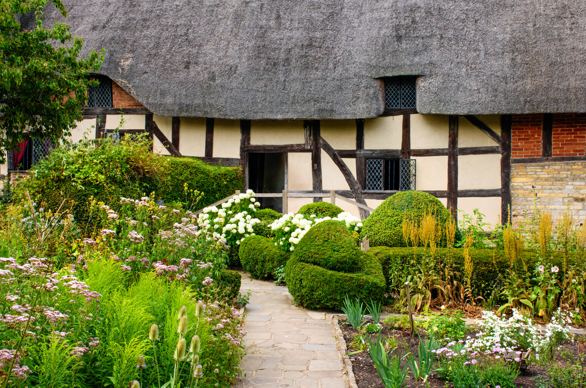 Anne Hathaway Cottage, Stratford on Avon, England